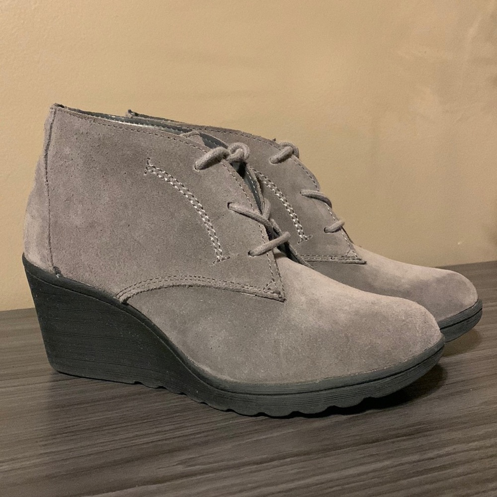 White Mountain Boots